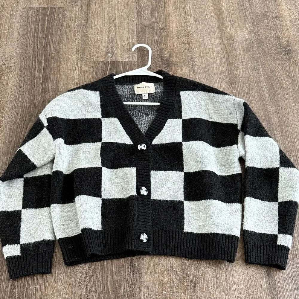 Checkered Cardigan Sweater - Picture 1 of 1